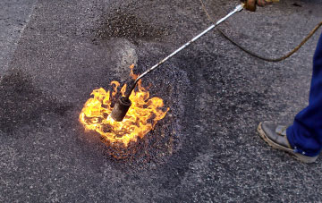 Stoke Fleming flat roofing repairs